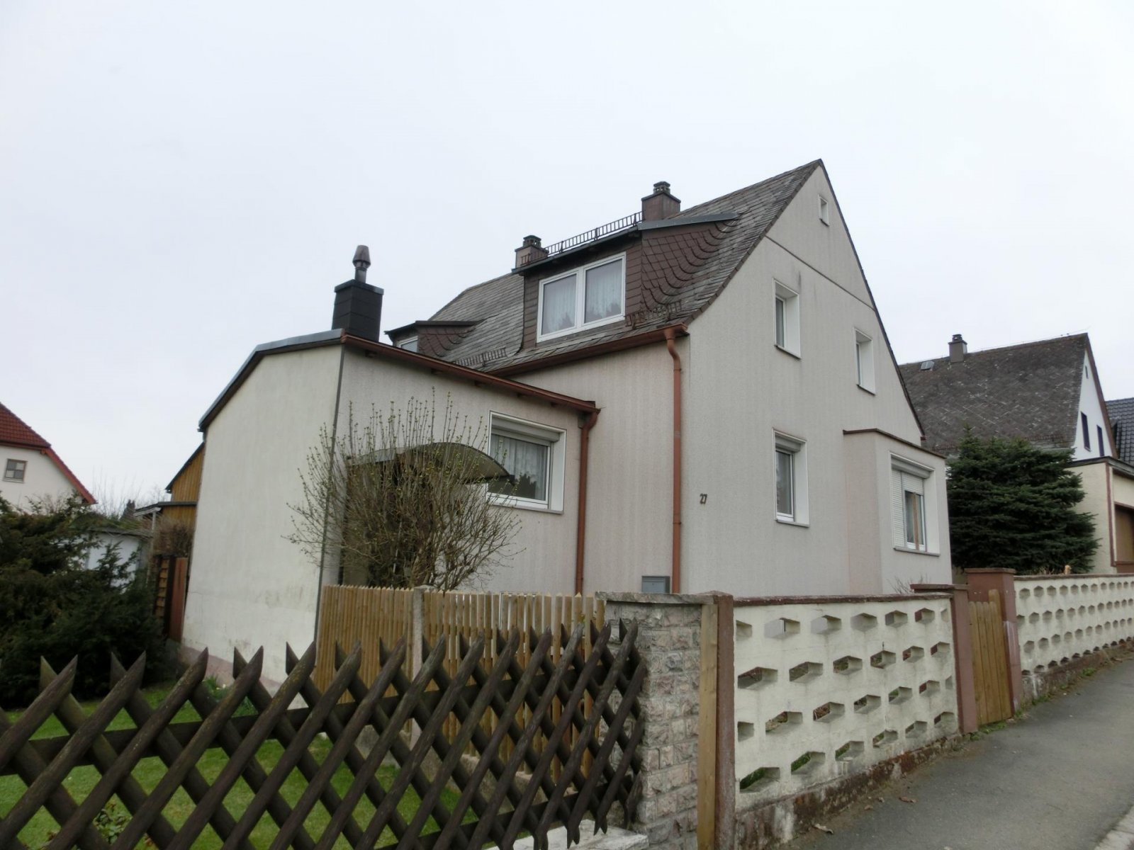 Köditz: *PREISSTURZ* Haus in schöner Wohnlage-für Handwerker!! 
