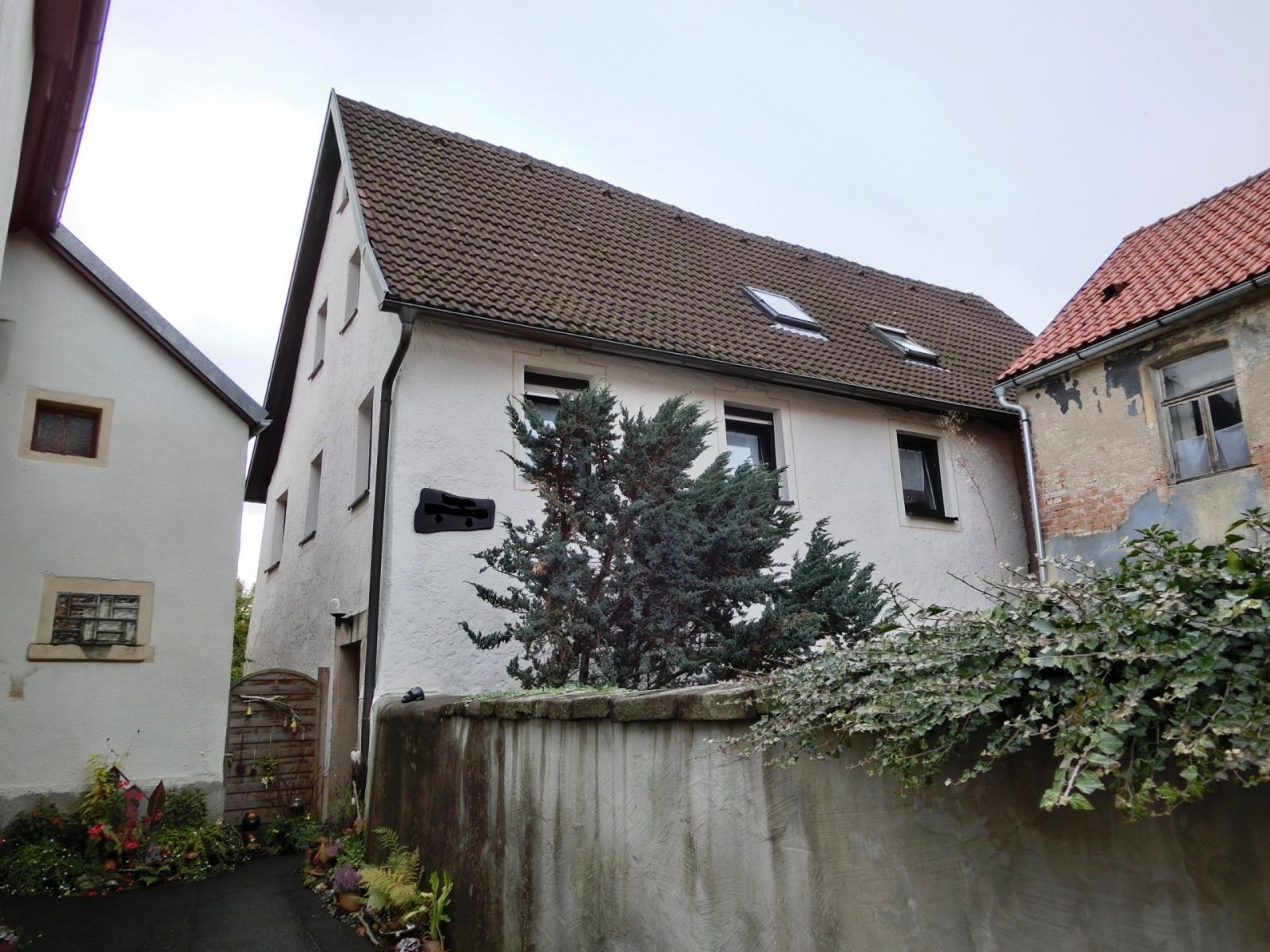 Stadtsteinach: Wohnhaus im Zentrum von Stadtsteinach... 