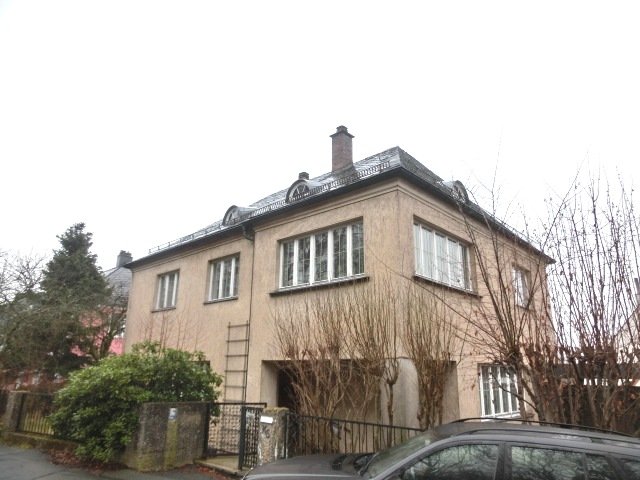 Münchberg: Einfamilienhaus in guter Münchberger Stadtlage! 