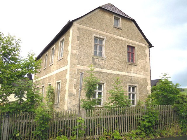 Berg: Einfamilienhaus für Handwerker bei Berg!! 