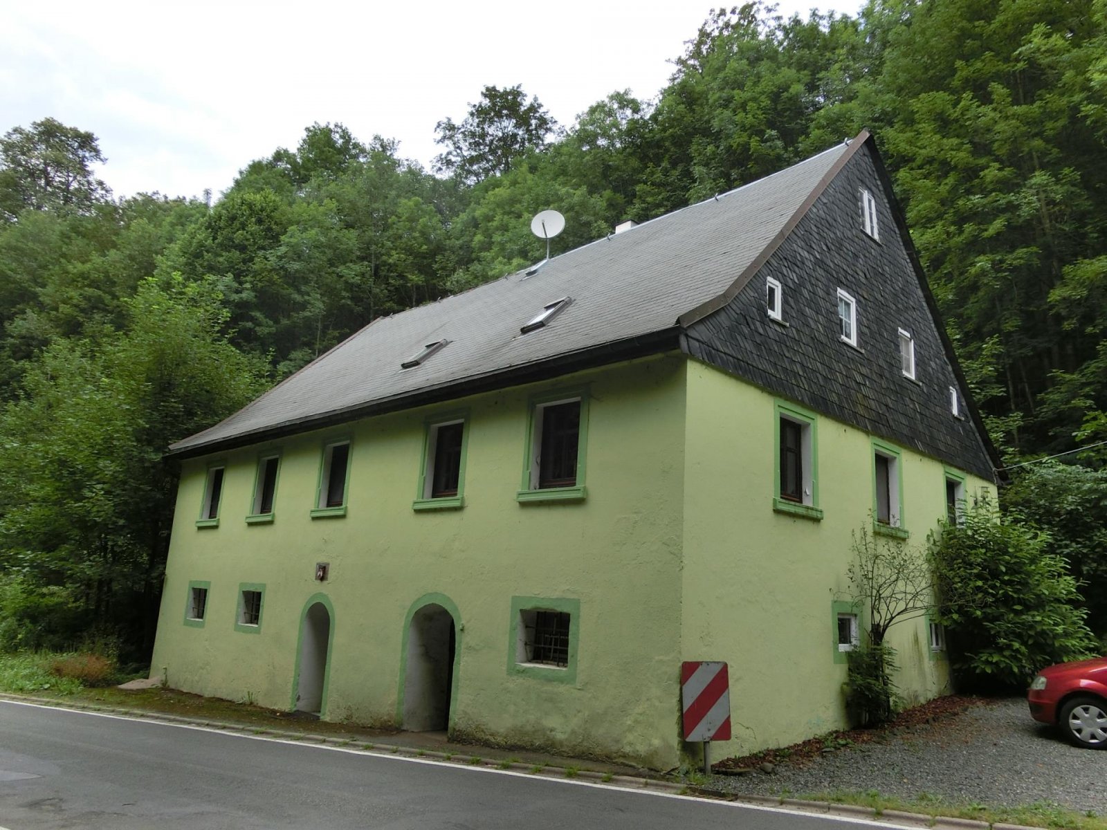 Presseck: ehemalige Mühle in absoluter Alleinlage.... 