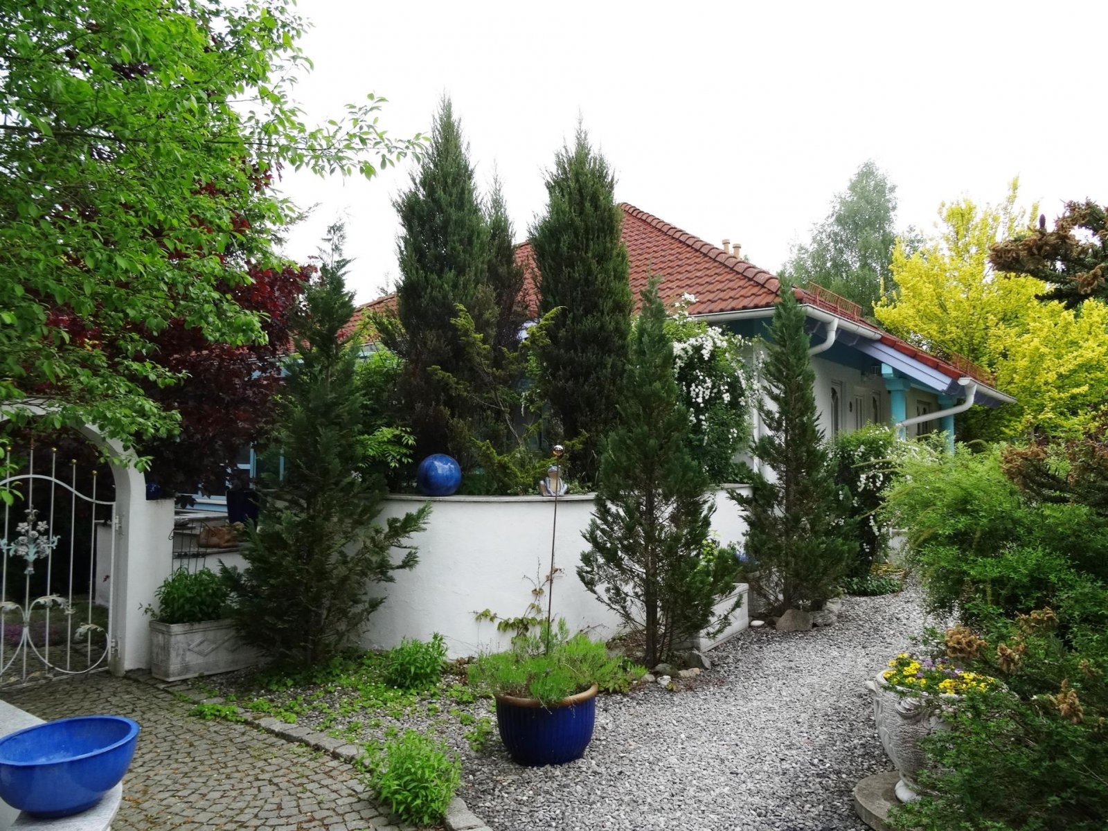 Schwarzenbach a.d.Saale: ... ein Bungalow wie im Märchen .... 