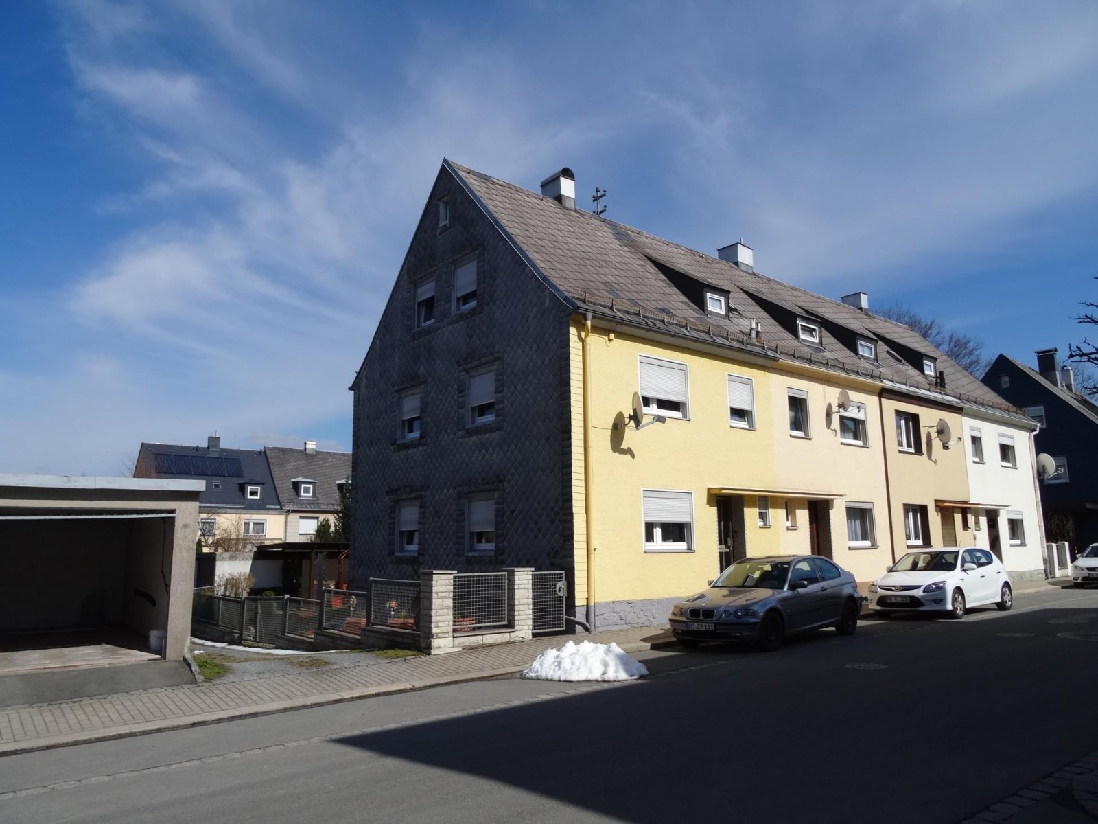Helmbrechts: gemütliches, renoviertes Reihenendhaus in Helmbrechts 
