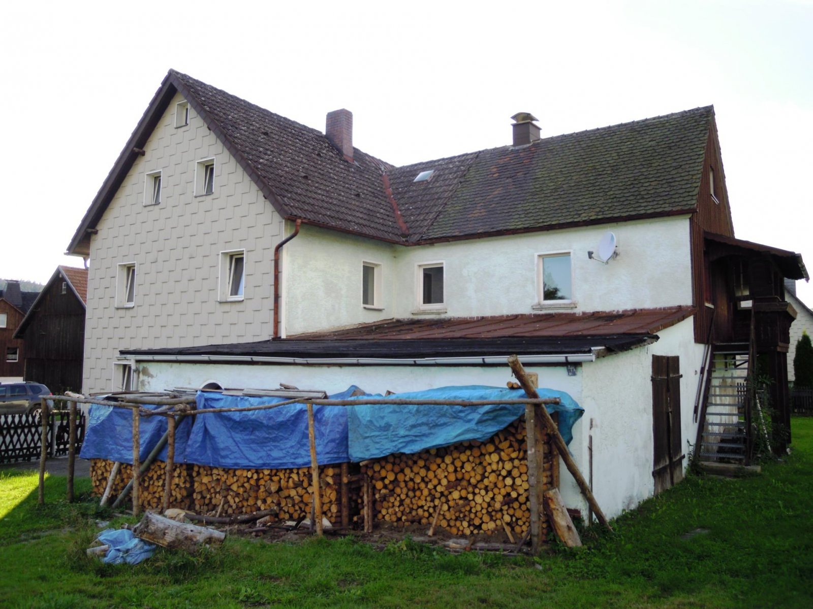 Gefrees: Haus mit Einliegerwohnung und Scheune 