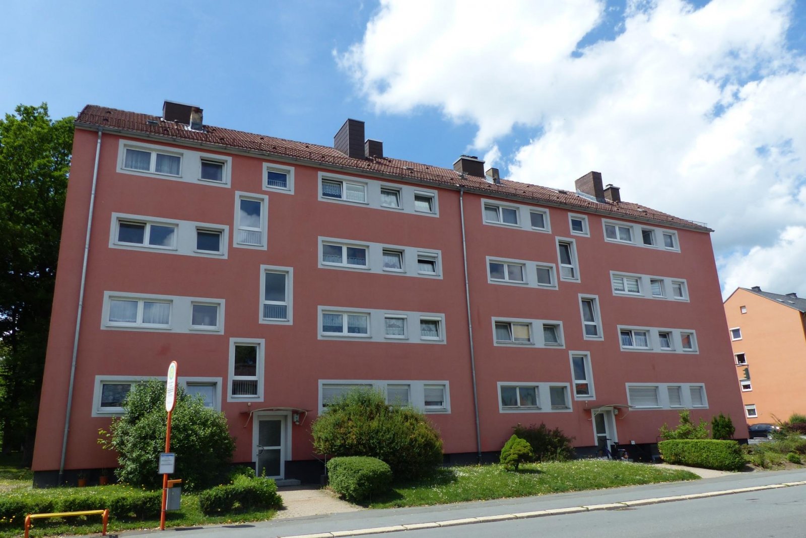 Hof: .... hochwertig renovierte Wohnung .... 