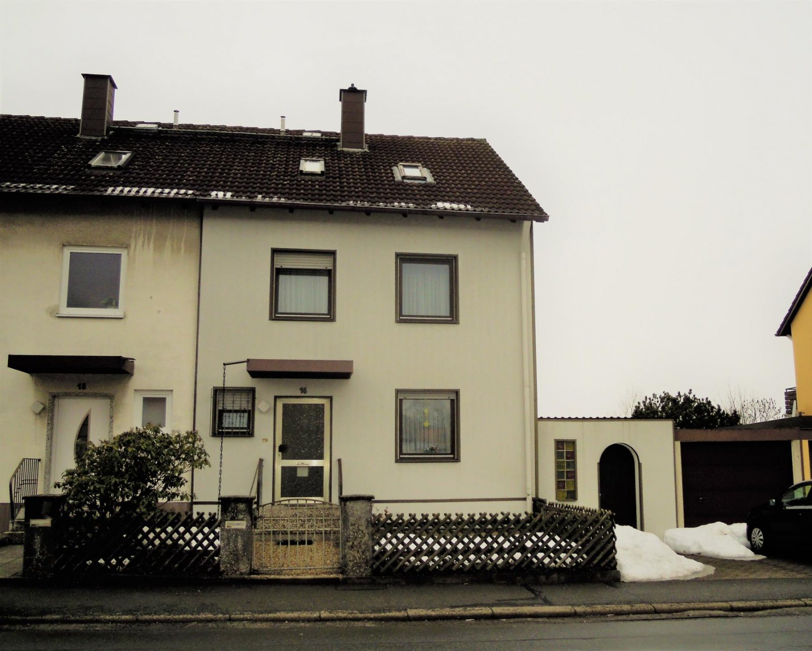 Münchberg: Lassen Sie frischen Wind in dieses Häuschen ziehen! 