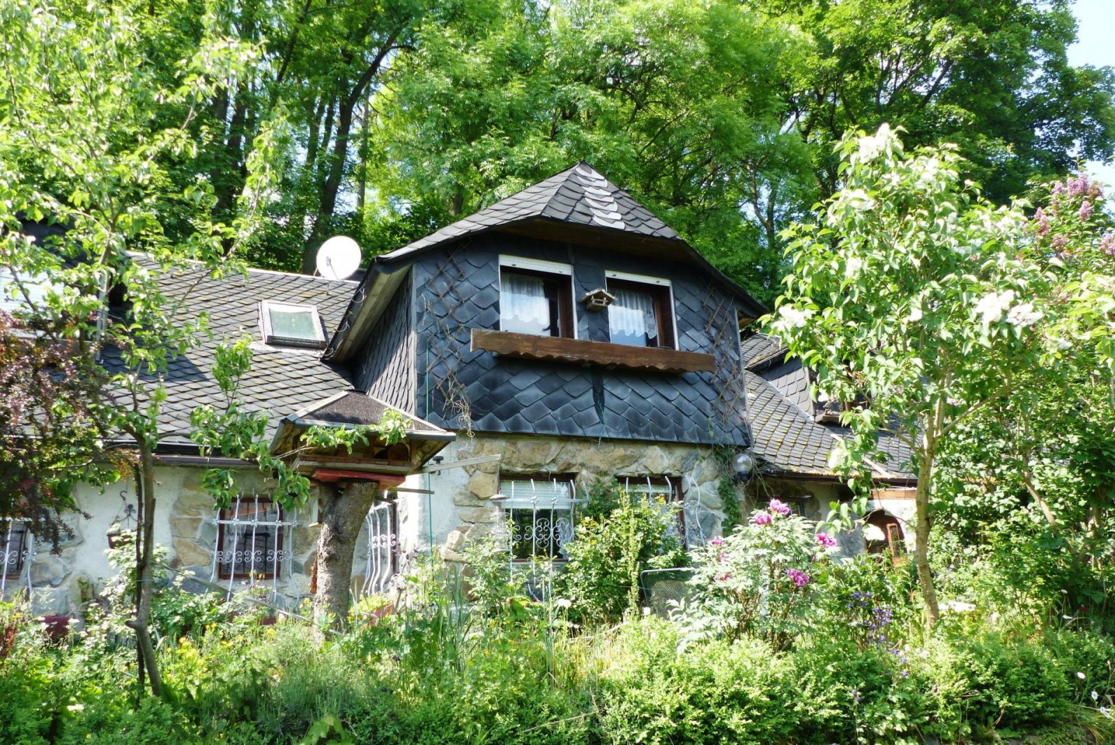 Selbitz: .. ein bißchen crazy müssen Sie für dieses Haus schon sein.... 