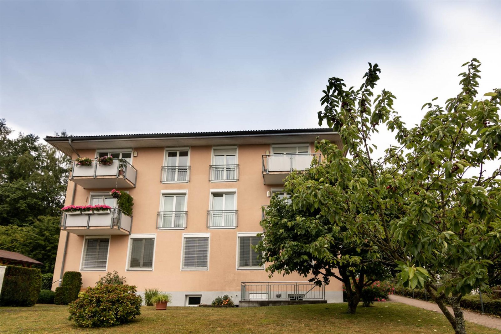 Münchberg: Gehobene Drei-Zimmer-Wohnung in Münchberg 