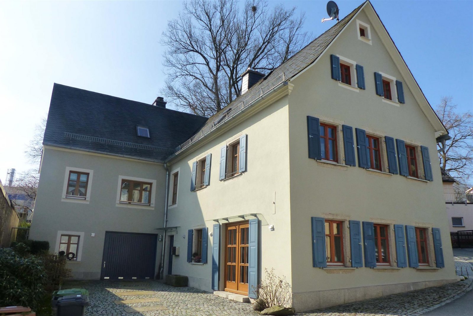 Schwarzenbach a.d.Saale: Traumhaus - mitten im historischen Stadtzentrum und trotzdem ruhig gelegen 