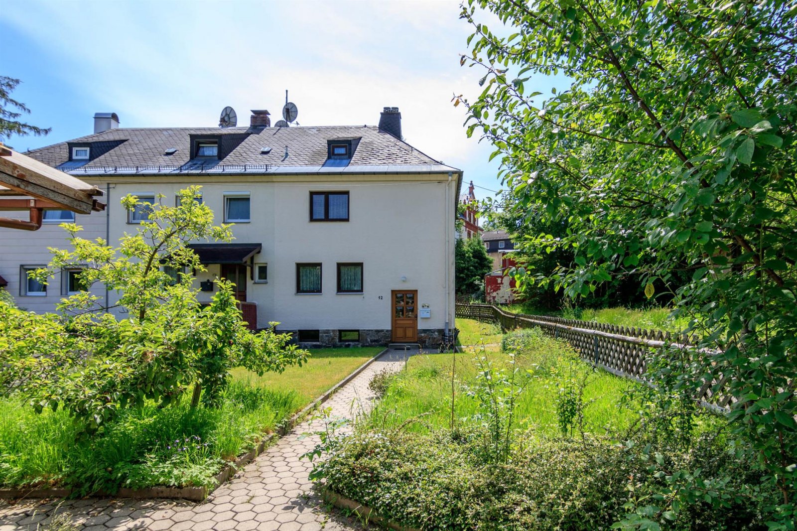Helmbrechts: Kuschliges Reihenendhaus für die kleine Familie 