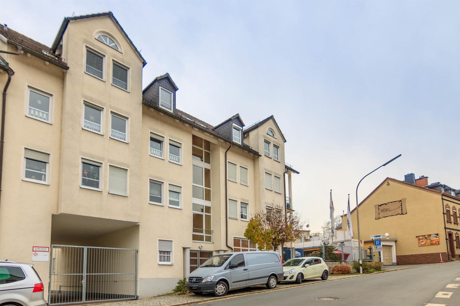 Schwarzenbach a.d.Saale: Gut vermietetes Ein-Zimmer-Apartment in Schwarzenbach/Saale zur Kapitalanlage 