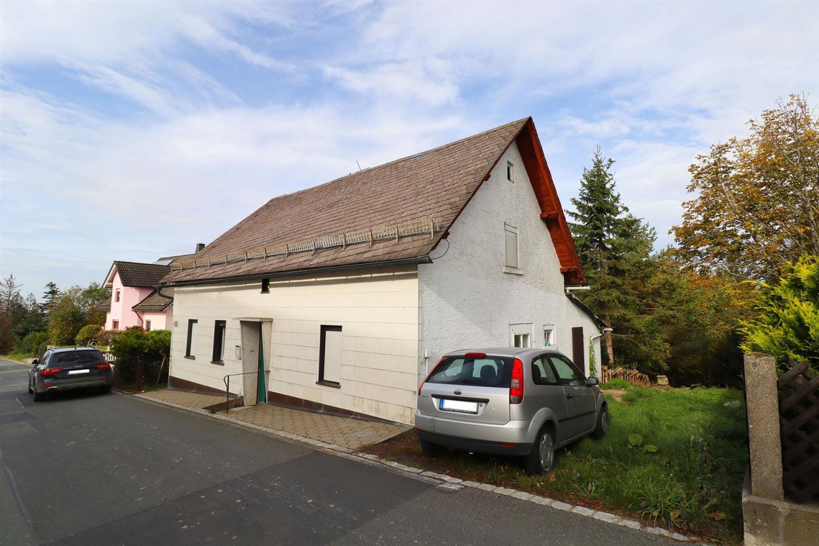Steinwiesen: ... ein Häuschen im Frankenwald .... zum Schnäppchenpreis 