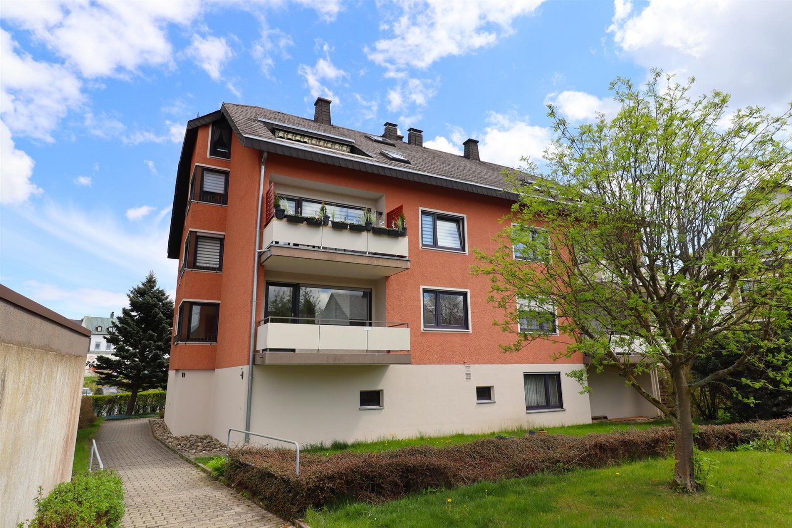 Münchberg: ... außergewöhnliche Maisonettewohnung.... 