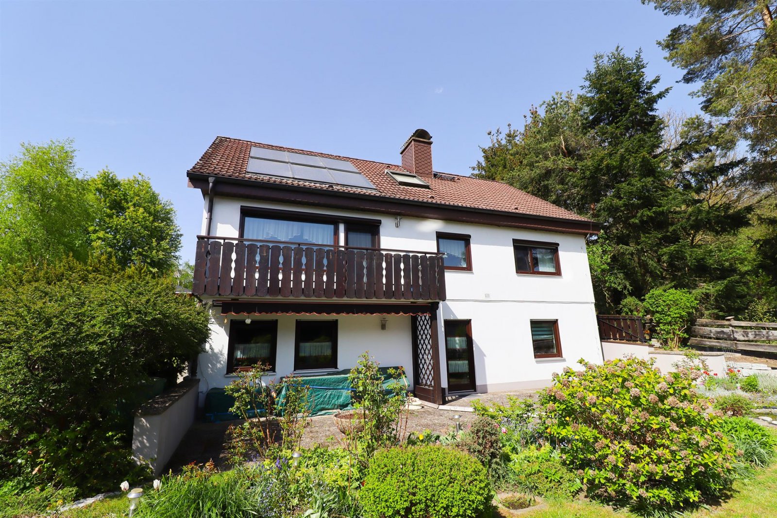 Hof: Ein- bis Zweifamilienhaus - Nähe Fachhochschule 