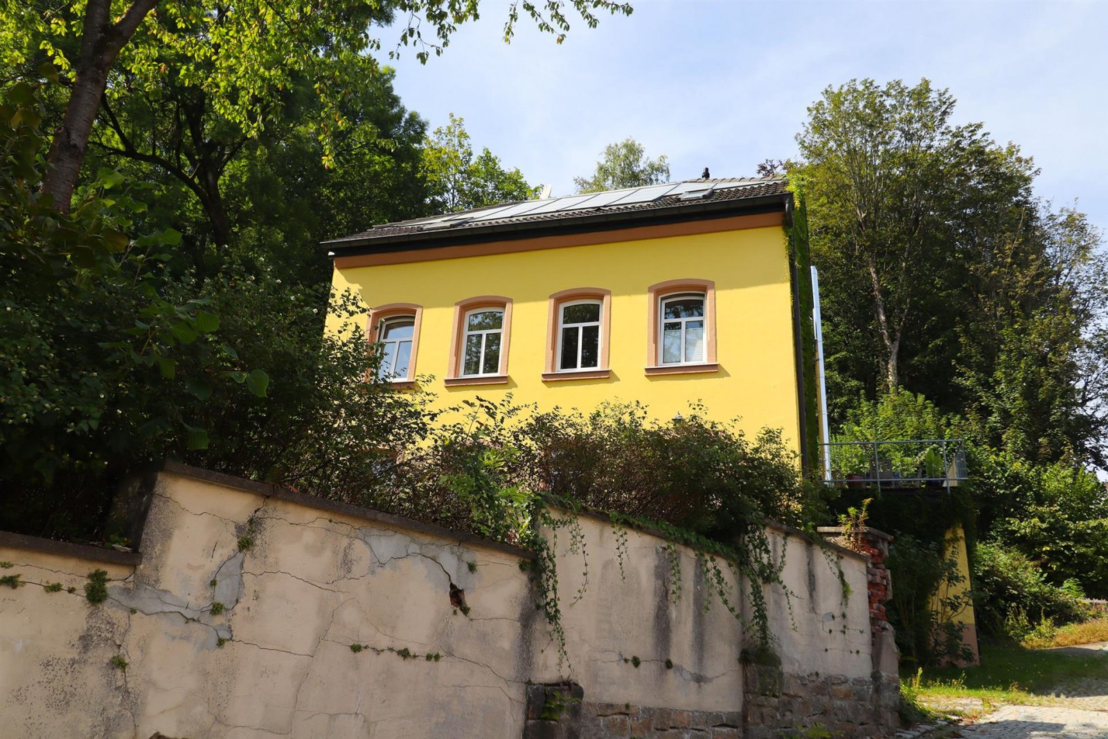 Helmbrechts: ... einziehen und wohlfühlen.... 