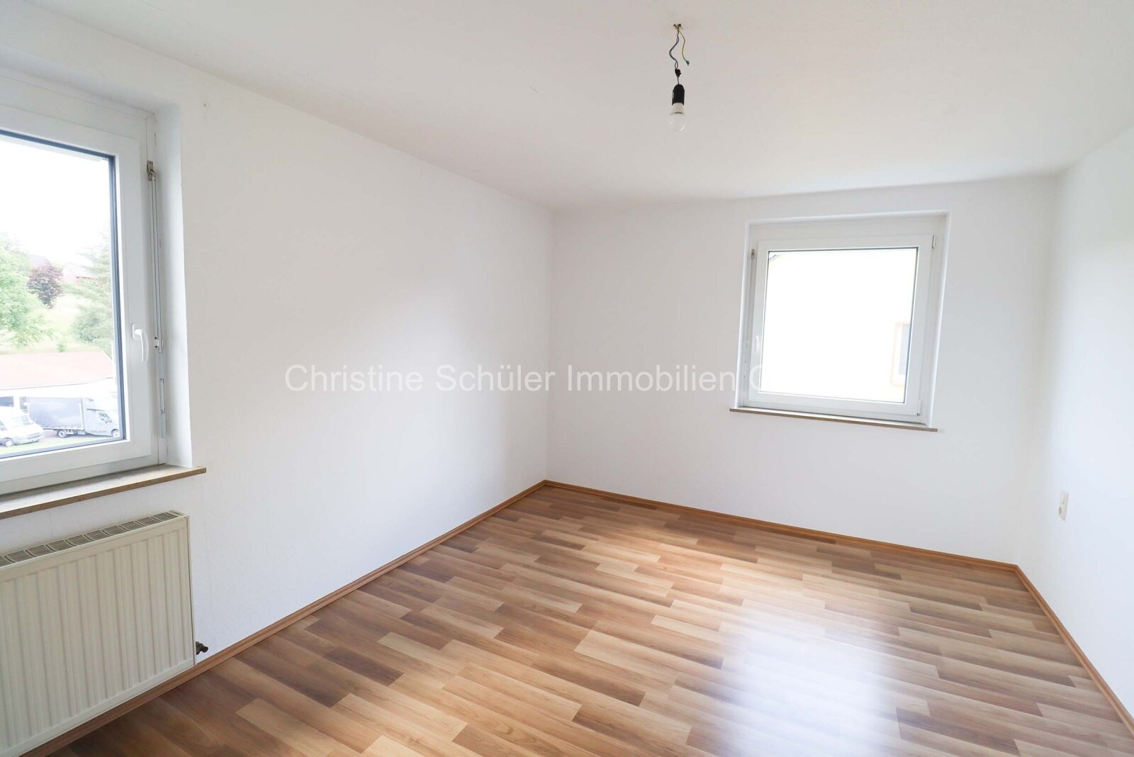 .. renovierte Wohnung in ruhigem Wohngebiet...