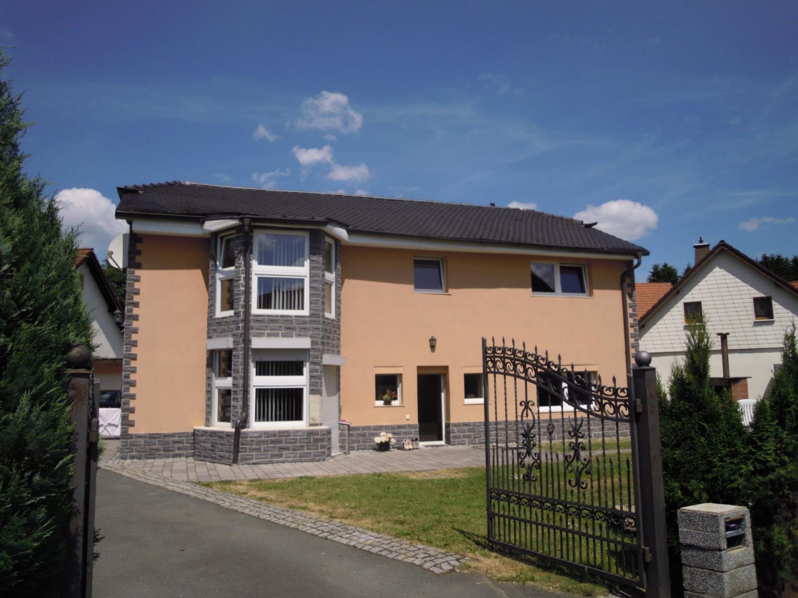 Marktschorgast: großzügiges Einfamilienhaus!! 
