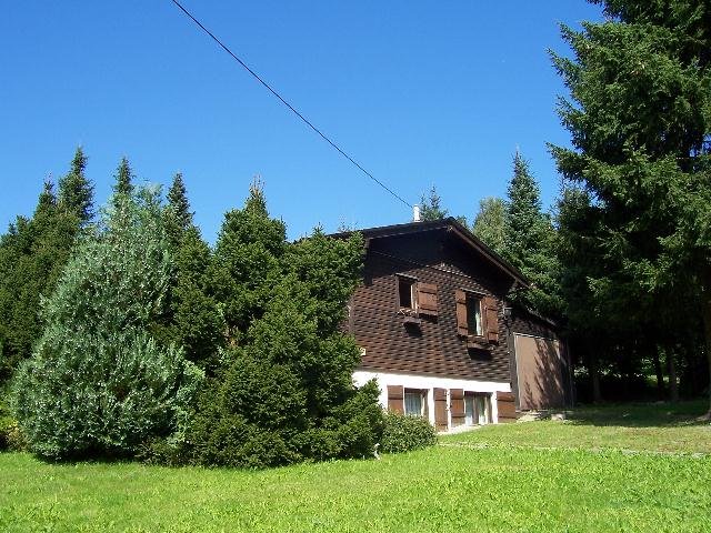 bei Helmbrechts: Einfamilienhaus mit Swimmingpool 