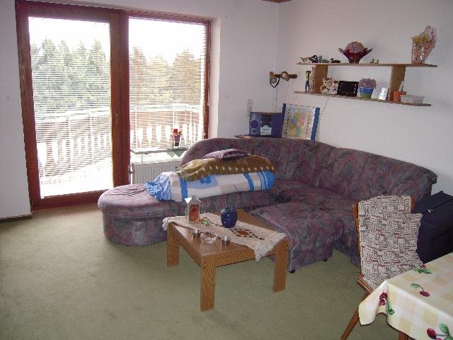 OT Naila: Zwei-Zimmer-Eigentumswohnung 