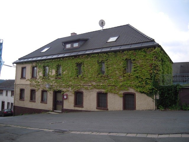 Helmbrechts OT Enchenreuth: Platz für Ihre Träume 