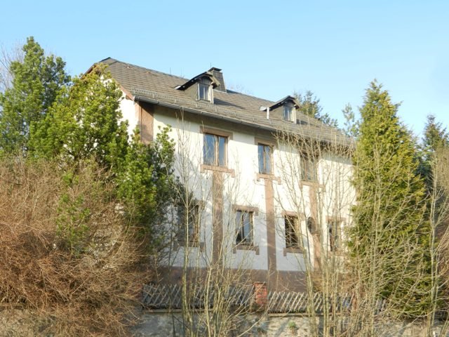 Berg: stilvolles Haus mit viel Platz 