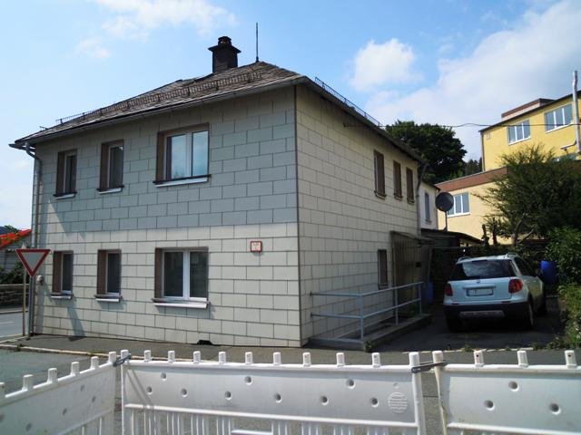 Selbitz: Ein- bis Zweifamilienhaus in Selbitz 
