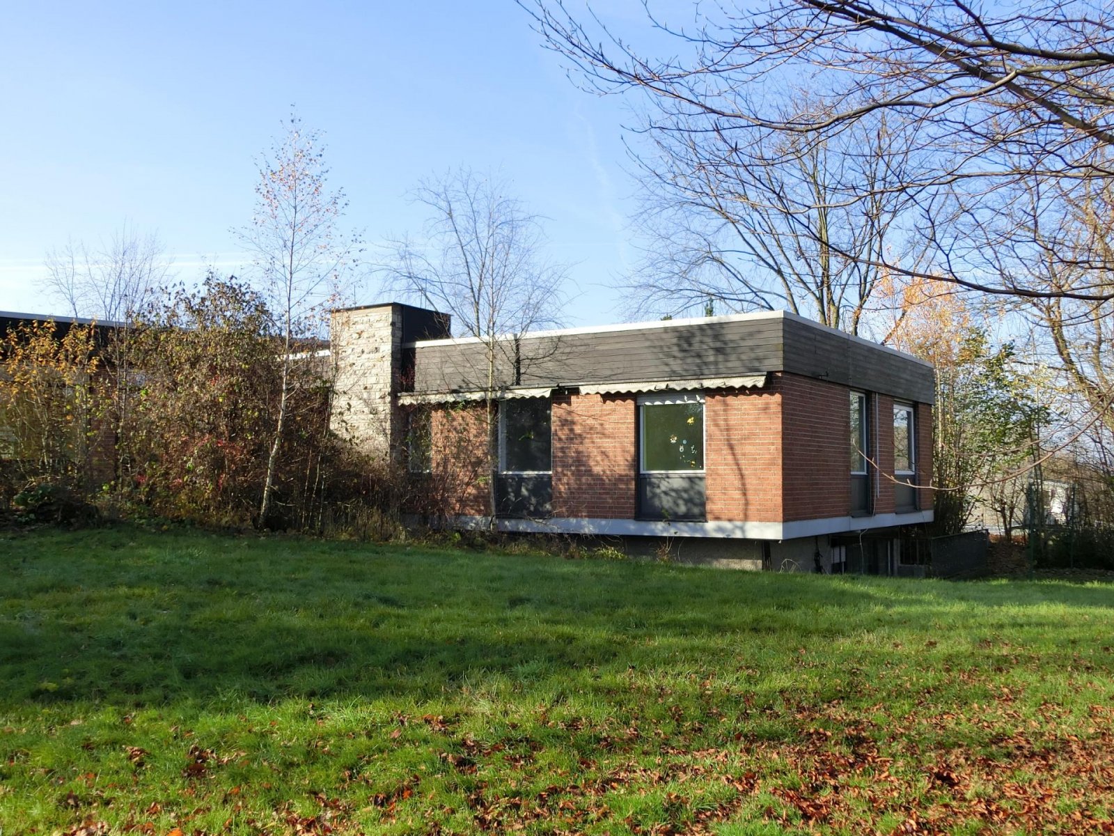 Weißdorf: außergewöhnlicher Bungalow mit herrlichem Grundstück... 